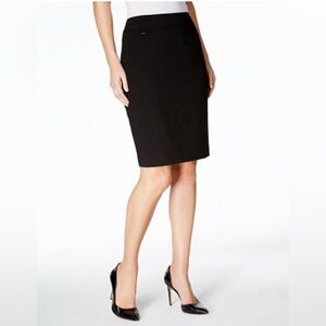 NEW Calvin Klein Pencil Skirt sze 10 in Black Pleated Business Casual